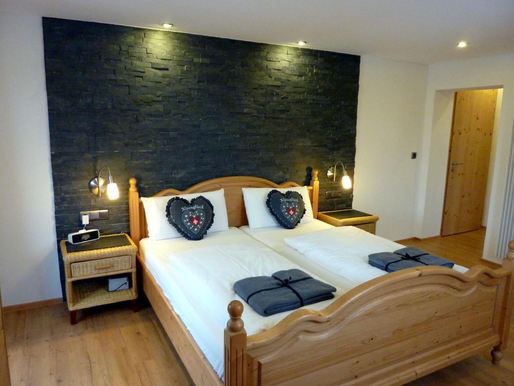 Hotel Engel โอเบอร์สทดอร์ฟ ภายนอก รูปภาพ